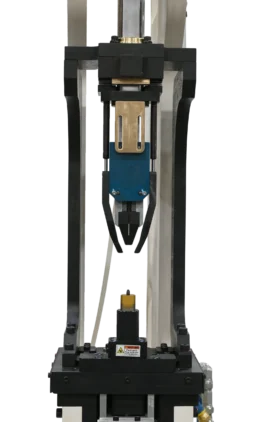 DSC_9462 CenterLine hingeless SoftMount Clinch Press zoomed in into the tooling showing the upper stud feeder